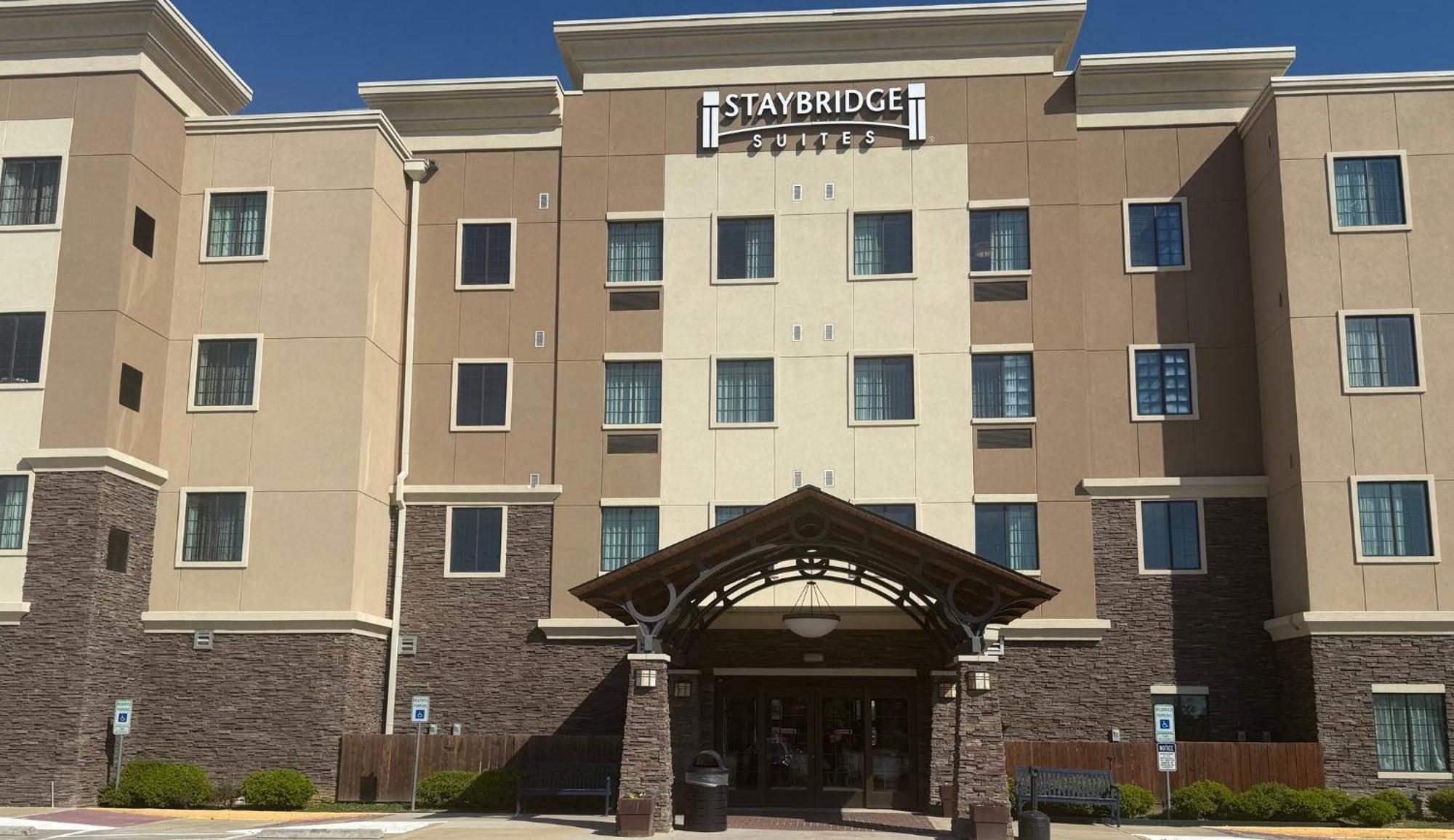Staybridge Suites - Denton By Ihg Zewnętrze zdjęcie
