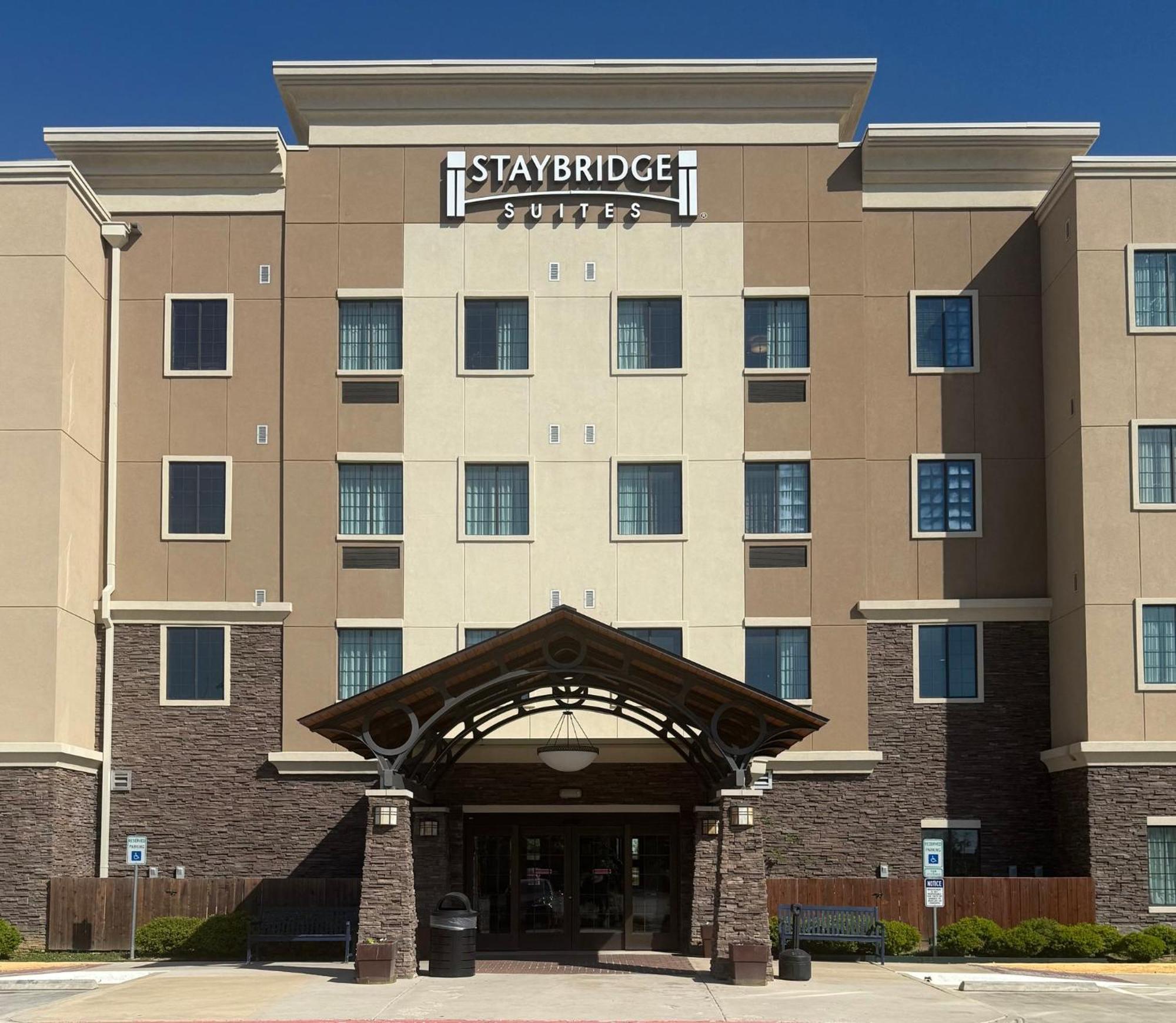 Staybridge Suites - Denton By Ihg Zewnętrze zdjęcie